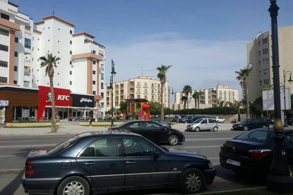 Vue Sur Mer Avec 2 Terrasses - 100M² - Sur La Cote Tanger Exteriör bild